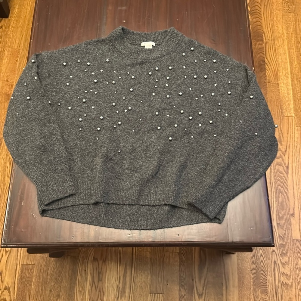 H&M gray pearl and rhinestone bejeweled sweater size medium